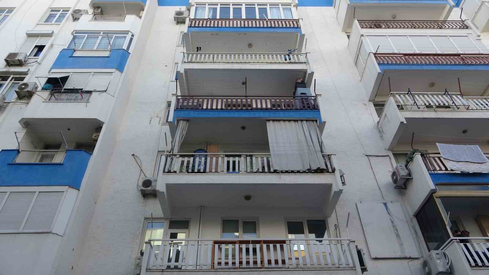 antalyada yasli kadin evinde olu bulundu 2 Ls4Gjf96