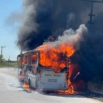 antalyada-yolcu-midibusu-alev-alev-yandi-surucu-yolculari-tahliye-etti-kmcqww69.jpg