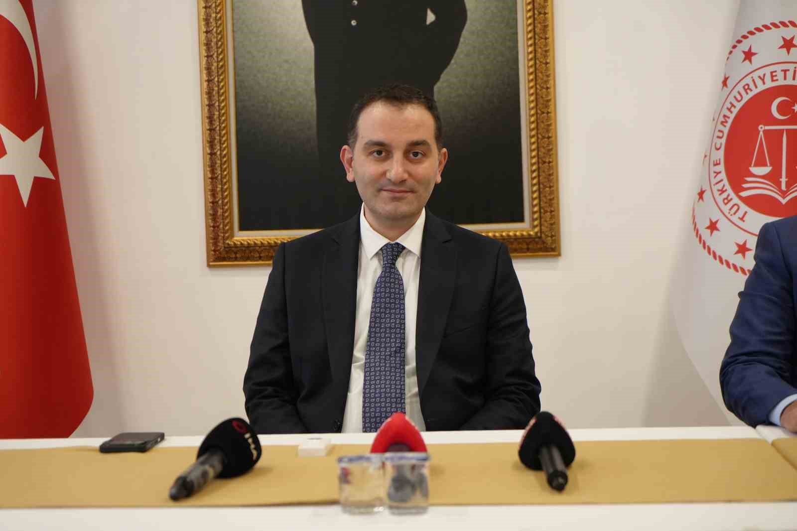antalyada yukumlulerin topluma kazandirilmasinda gonullulere sertifika 1