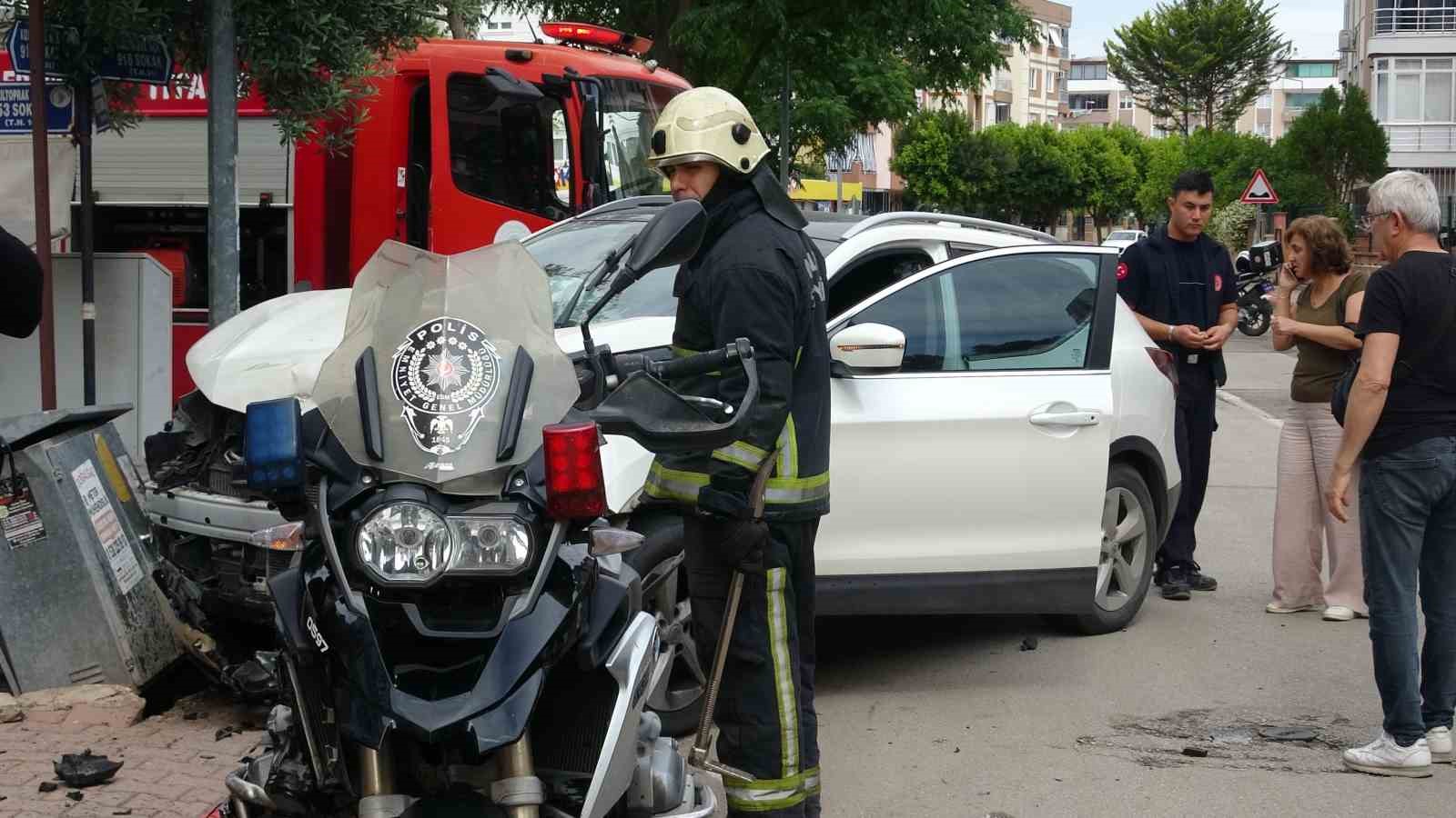 antalyada yunus timleri kaza yapti 2 polis yarali 5 DStgERrq