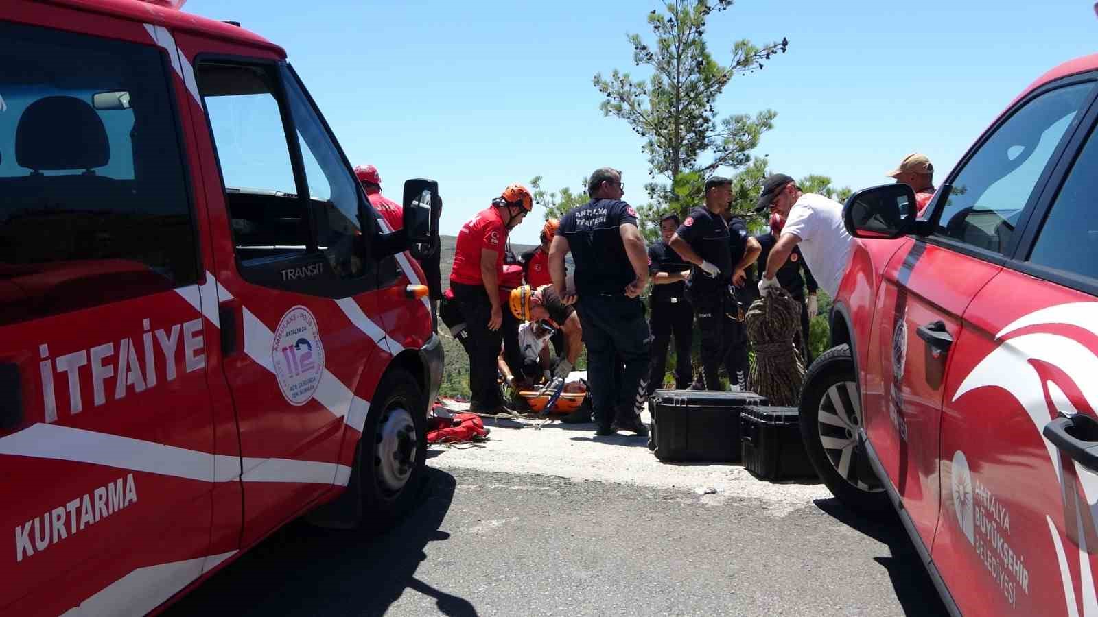 antalyadaki feci kazada hayatini kaybeden 5 kisinin kimlikleri belli oldu 1