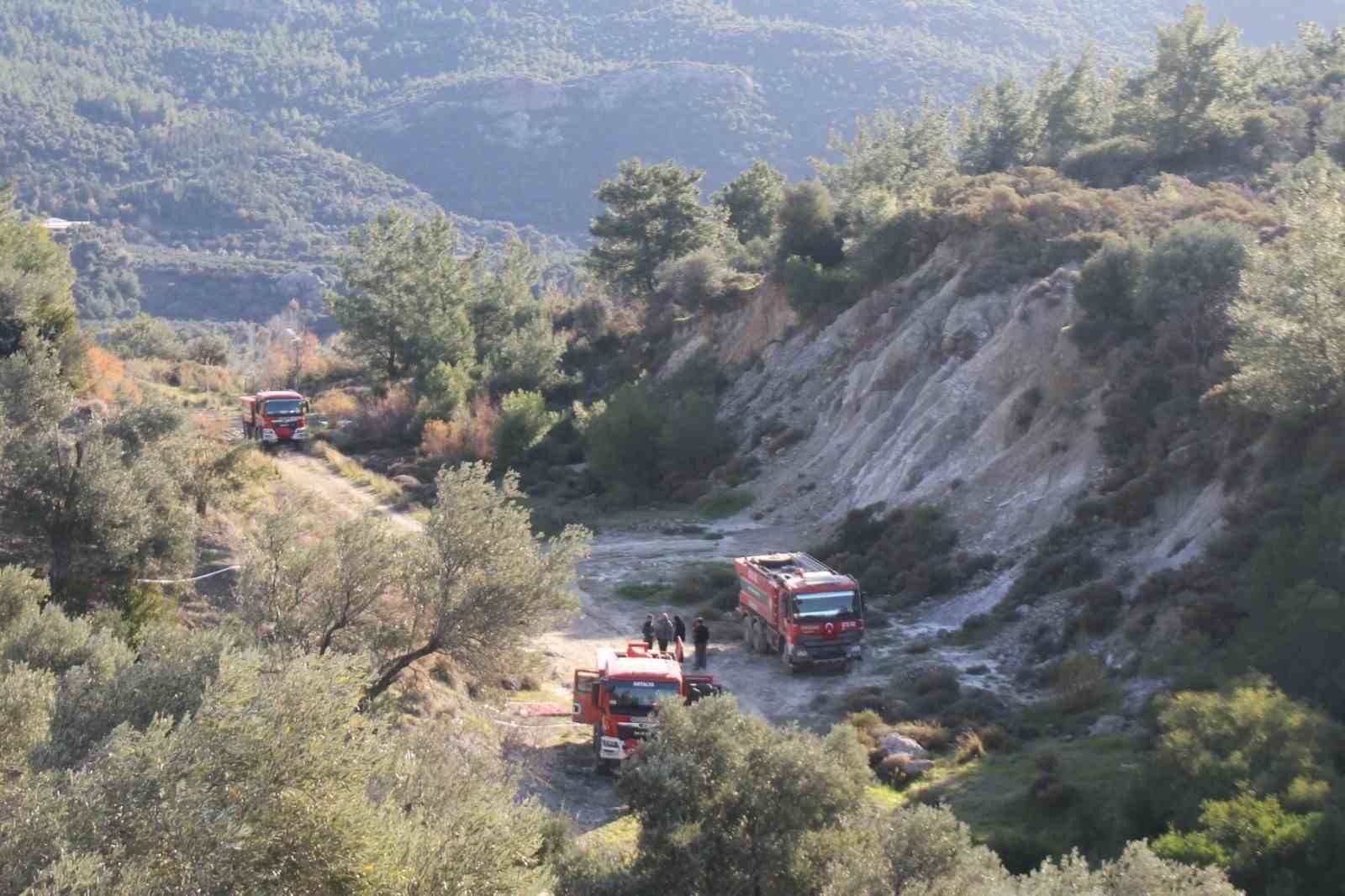 antalyadaki orman yangininda zararin boyutu gunduz ortaya cikti 2 hektar zarar gordu 0