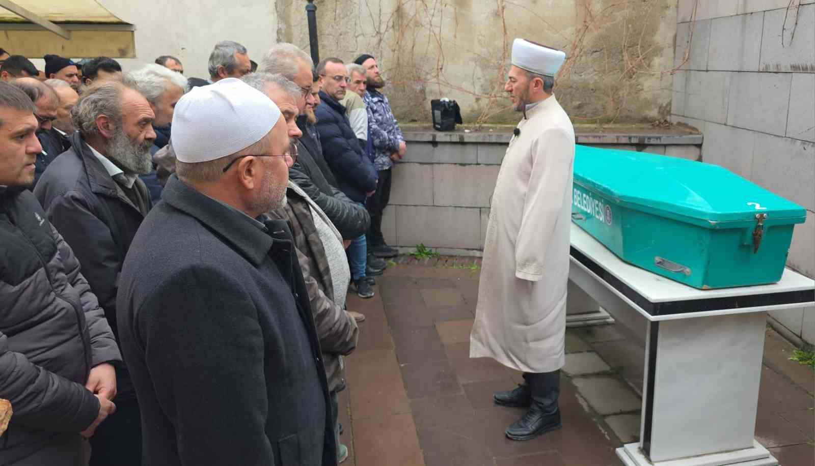 antalyadaki otobus kazasinda hayatini kaybeden surucu memleketi kutahyada son yolculuguna ugurlandi 0 5hE3elAi