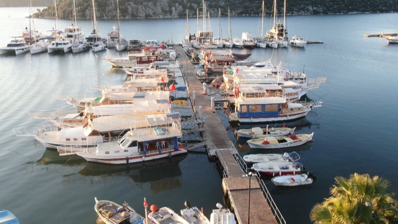antalyadan egitime yelken acan tekne bir cocugun hayallerini tasiyor 13 LYyiQVn9