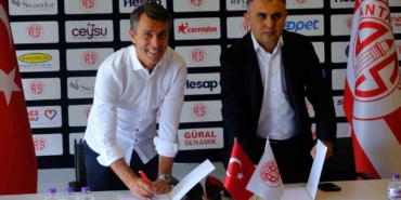 antalyasporda-2-bulent-korkmaz-donemi-9K47X8Vp.jpg