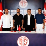 antalyasporda-soner-dikmen-ve-erdogan-yesilyurt-2-yillik-sozlesme-imzaladi-aZBesAWy.jpg