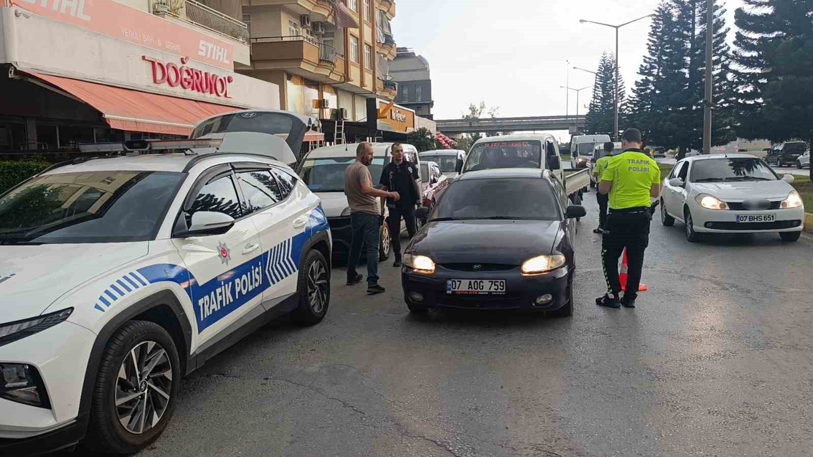 antayada ehliyetsiz surucuye 38 bin tl ceza 3 lS4aJ8Mu