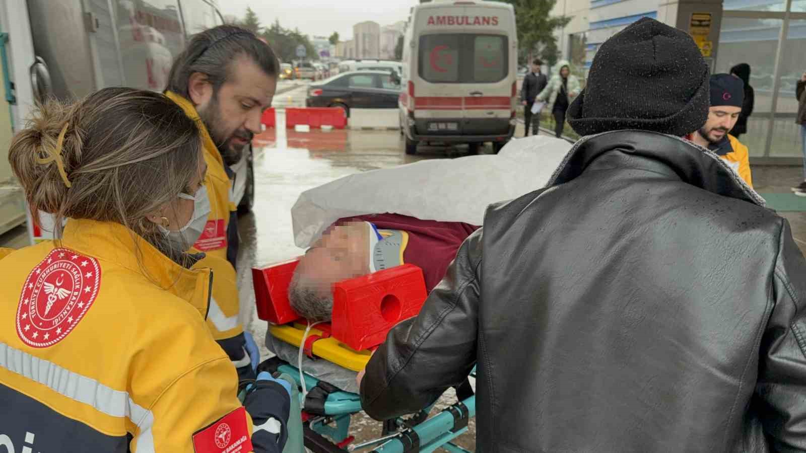 Anten tamir ederken çatıdan düştü 5 anten tamir ederken catidan dustu 1 r6iP2VNf