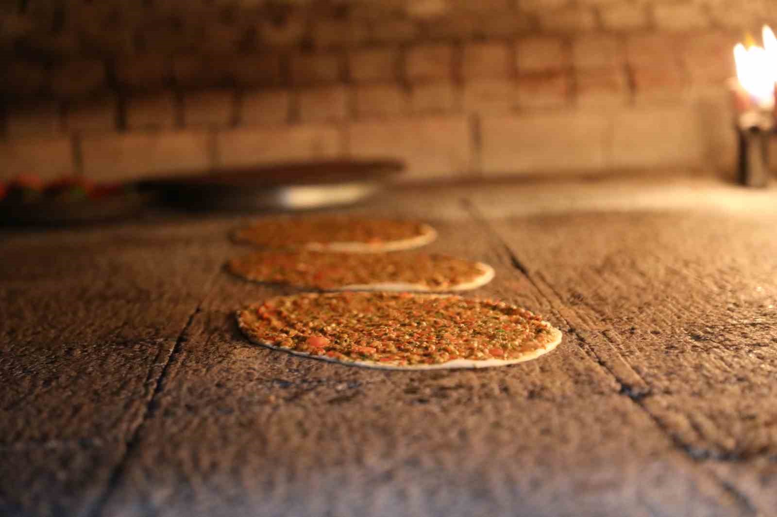 antep lahmacunu tescilli tarifiyle pisirildi 2 ZlzNa6y6