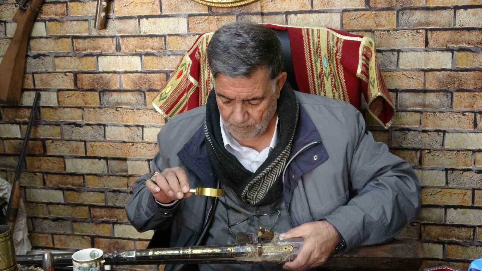 antikacilardan antika tutkunlarina uyari her eski antika degil 2 gZXMFiqM