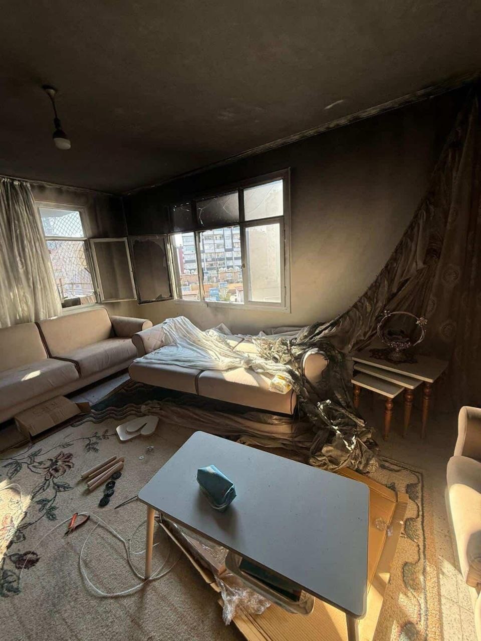 apartman dairesi alevlere teslim oldu 3 bPyjdDsg