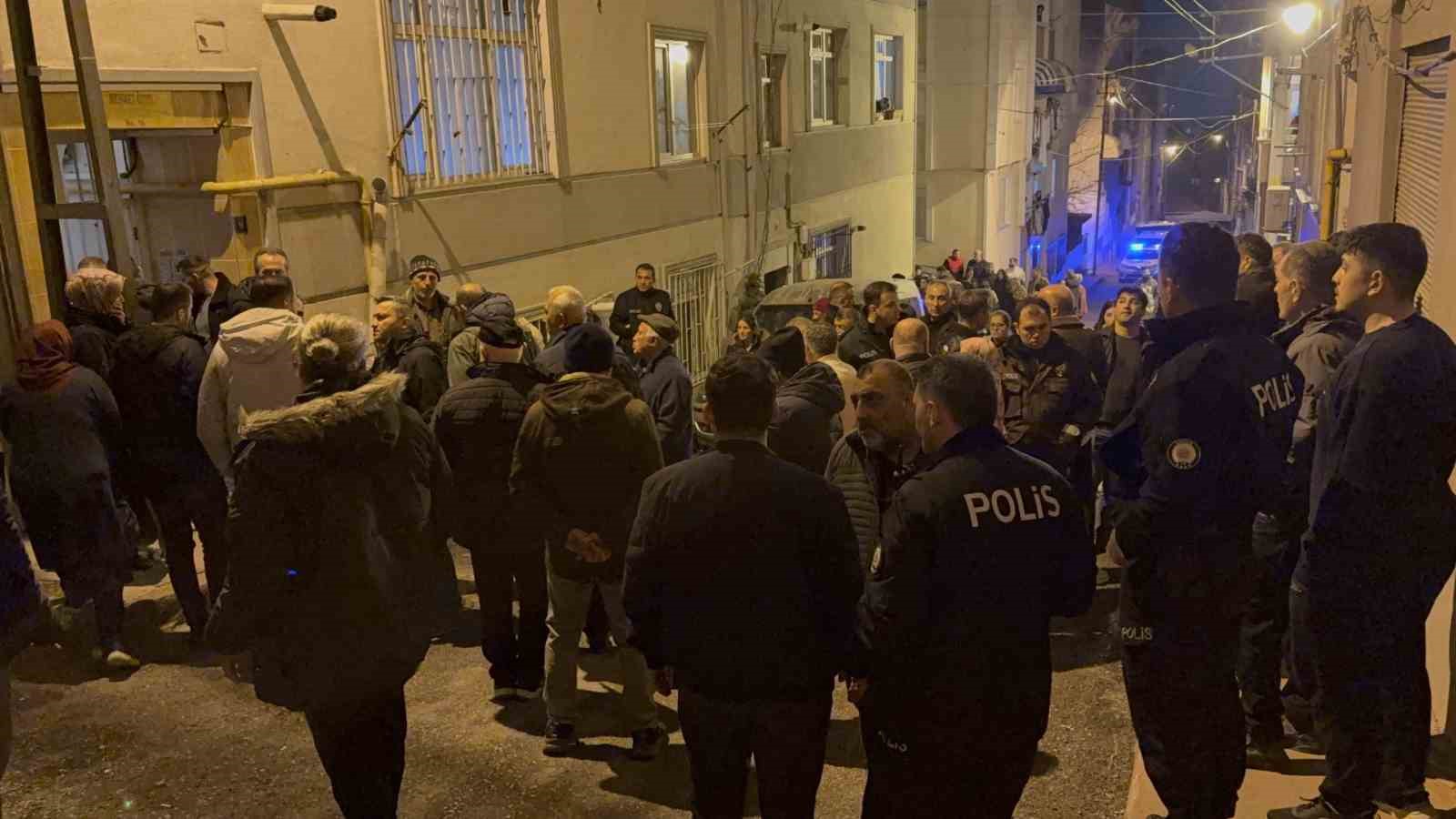 apartman girisinde dehset baldizini olduren sahis intihar etti 5 5VRIutfZ