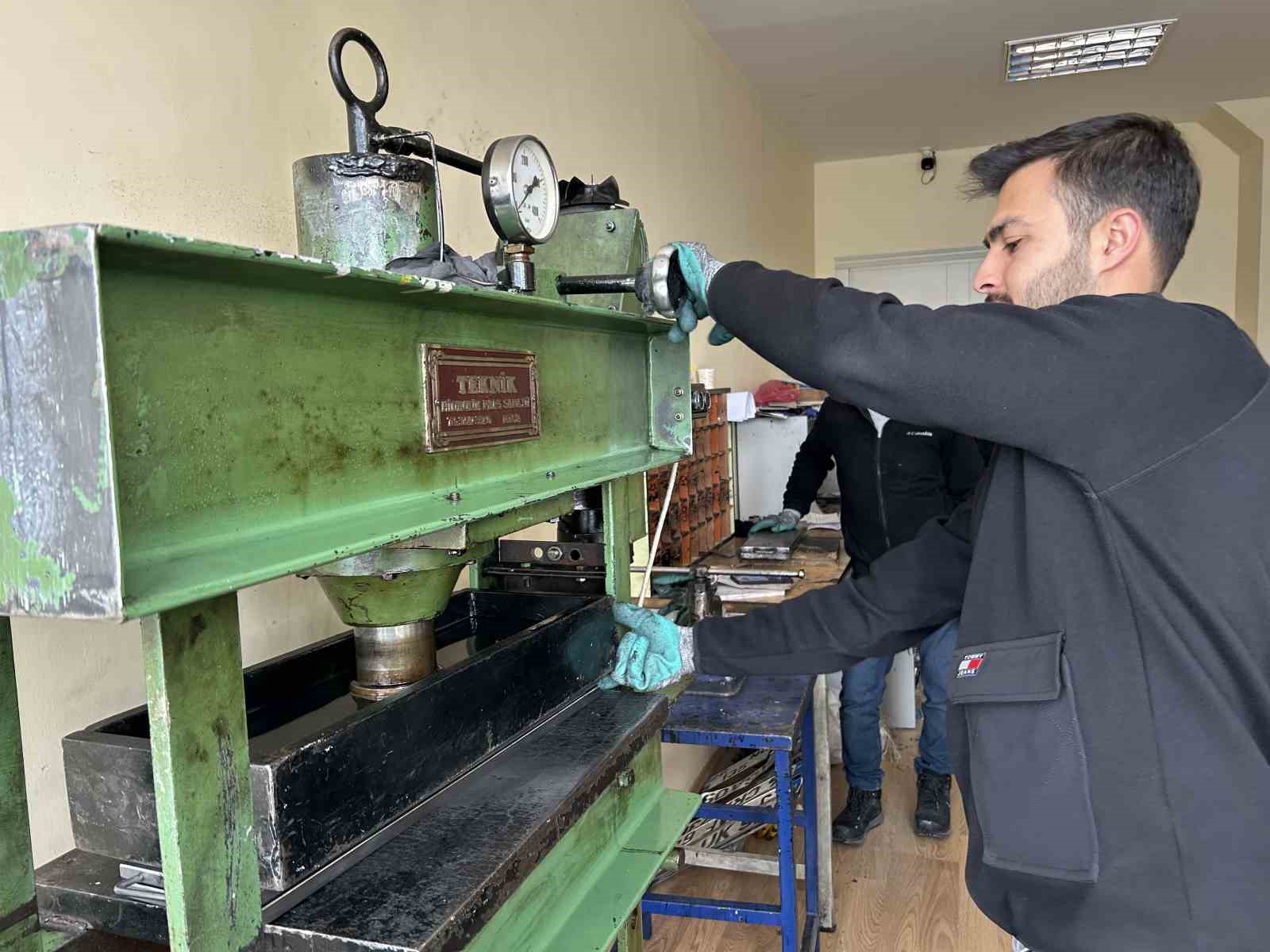 app plaka degisiminde sure uzatildi yogunluk azalmadi 6 lvQStFhv