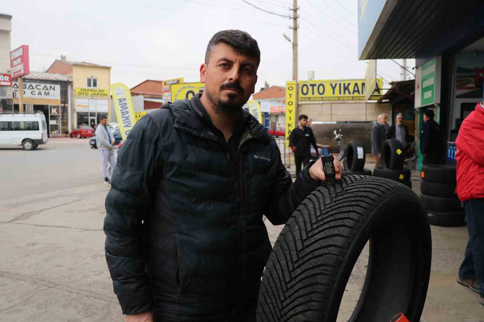 arac sahiplerine uyari geldi yazlik lastikler 7 derecenin altinda tehlike olusturuyor 1 FMSSefkv