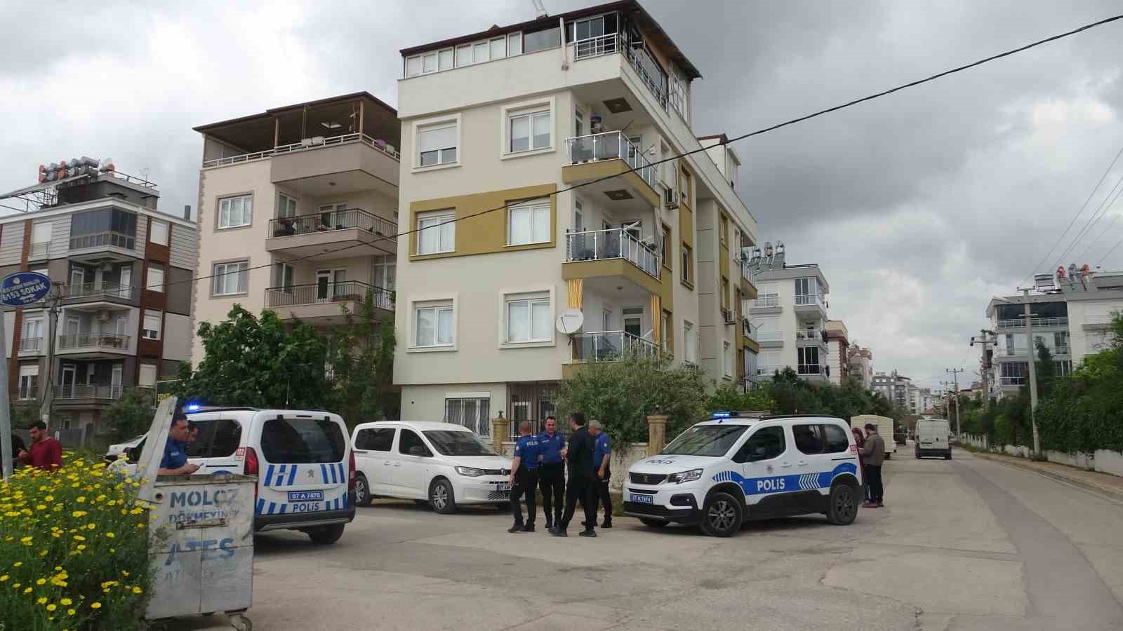 aracin anahtarini vermeyen annesine sinirlenince eve pompali tufekle ates acti 4