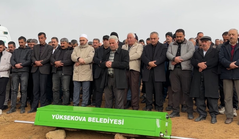 aracin-uctugu-barajda-hayatini-kaybeden-genc-topraga-verildi-D36wND4f.jpg