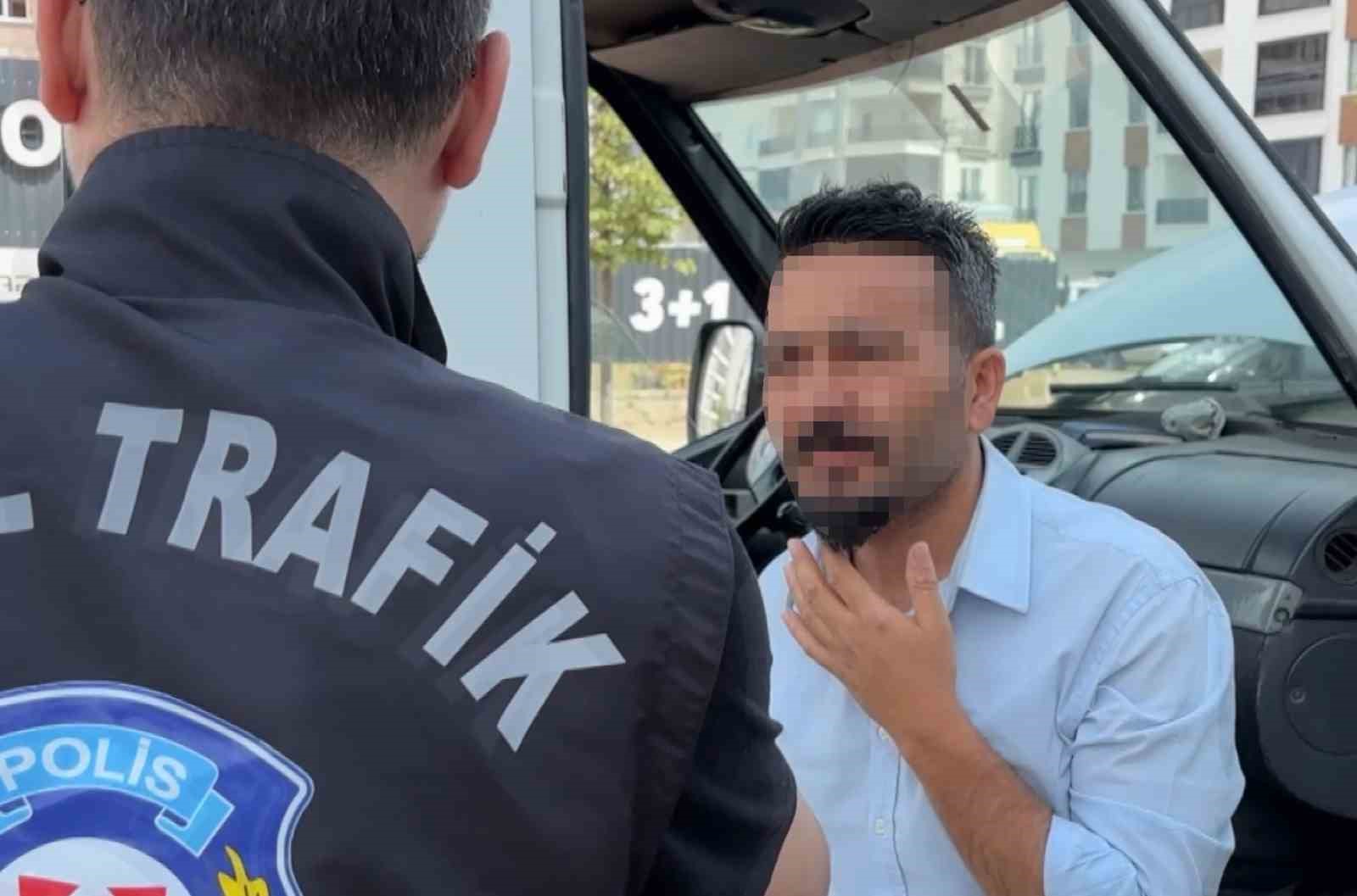 aracina sahte plaka takti yakalaninca isimiz acildi dedi 1 9tkjmipt