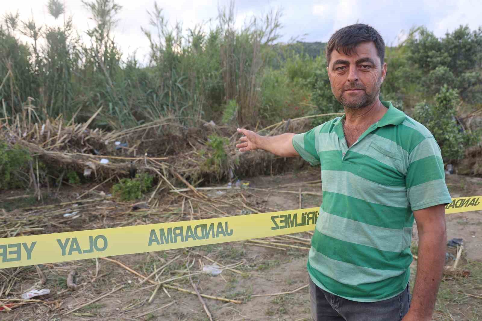 araciyla nehre dusen gencin cansiz bedenine ulasildi 5 9nE2TEDD