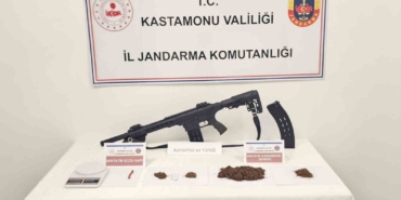 aracta-binlerce-sentetik-ecza-hapla-yakalanan-saniklardan-biri-tahliye-edildi-a9m5V1nL.jpg