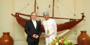 arakci-ummanli-mevkidasi-al-busaidi-ile-hurmuz-bogazini-gorustu-vQ8t2JEU.jpg