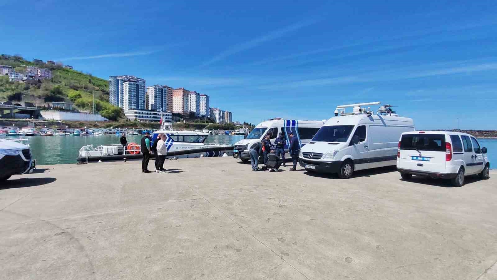 araklida kayip genc icin denizde arama calismalari yogunlastirildi 0 yFpaSSep