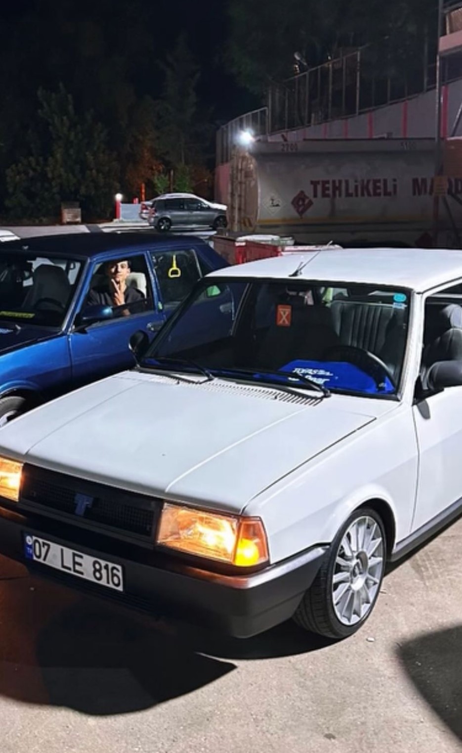 aralarindaki korna anlasmazligi yuzunden karakolluk oldular 4 OwKfLJ6b