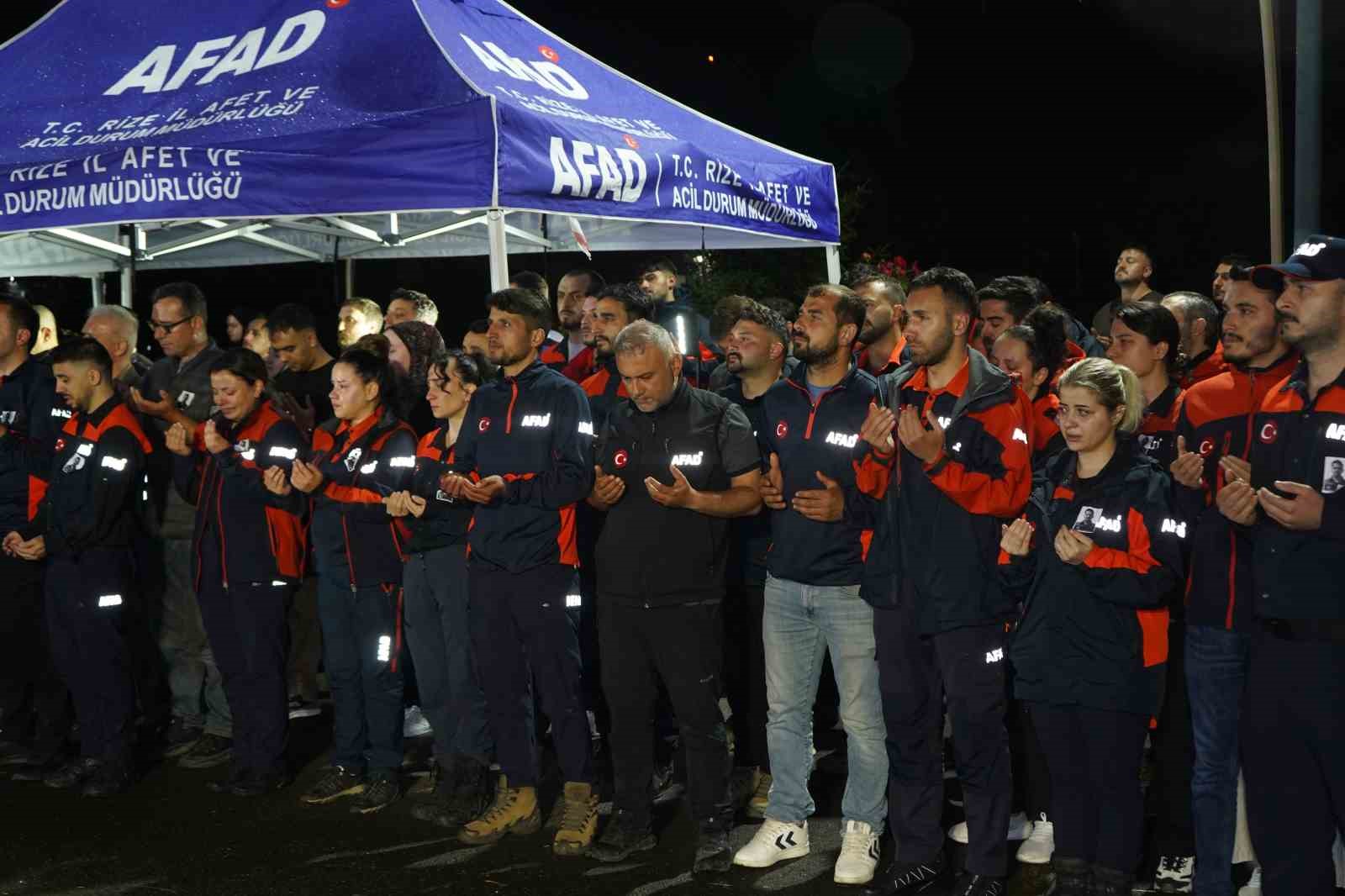 arama kurtarma calismalarinda hayatini kaybeden afad personeli icin rizede toren duzenlendi 3 Ht5lSlmA