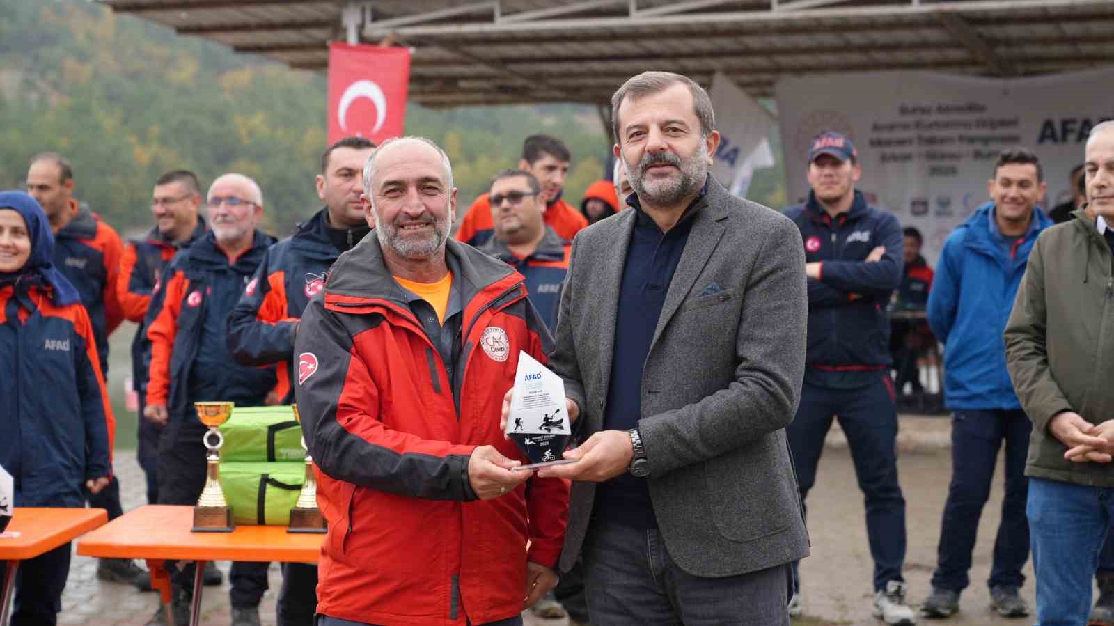 arama kurtarma ekipleri ericek adrenalin parkta yaristi 1 e2iTZrqe