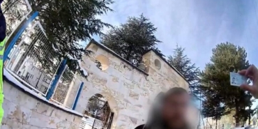 aranan-sahis-sahte-kimlik-ile-yakalandi-7ILcQbjj.jpg