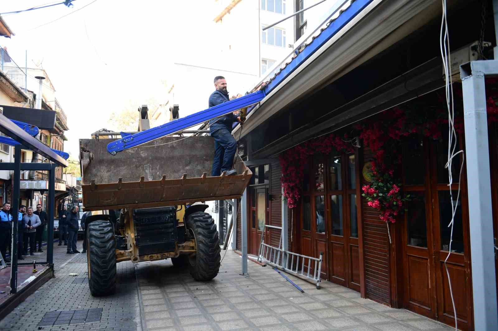 arap sukru sokaginda kacaga gecit yok 5 5hYmp7ST