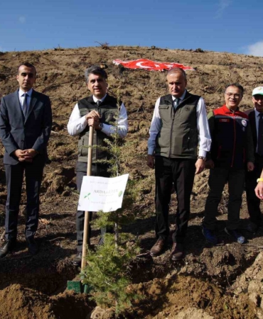 arda-guler-adina-fidan-dikildi-Oau6RP8u.jpg