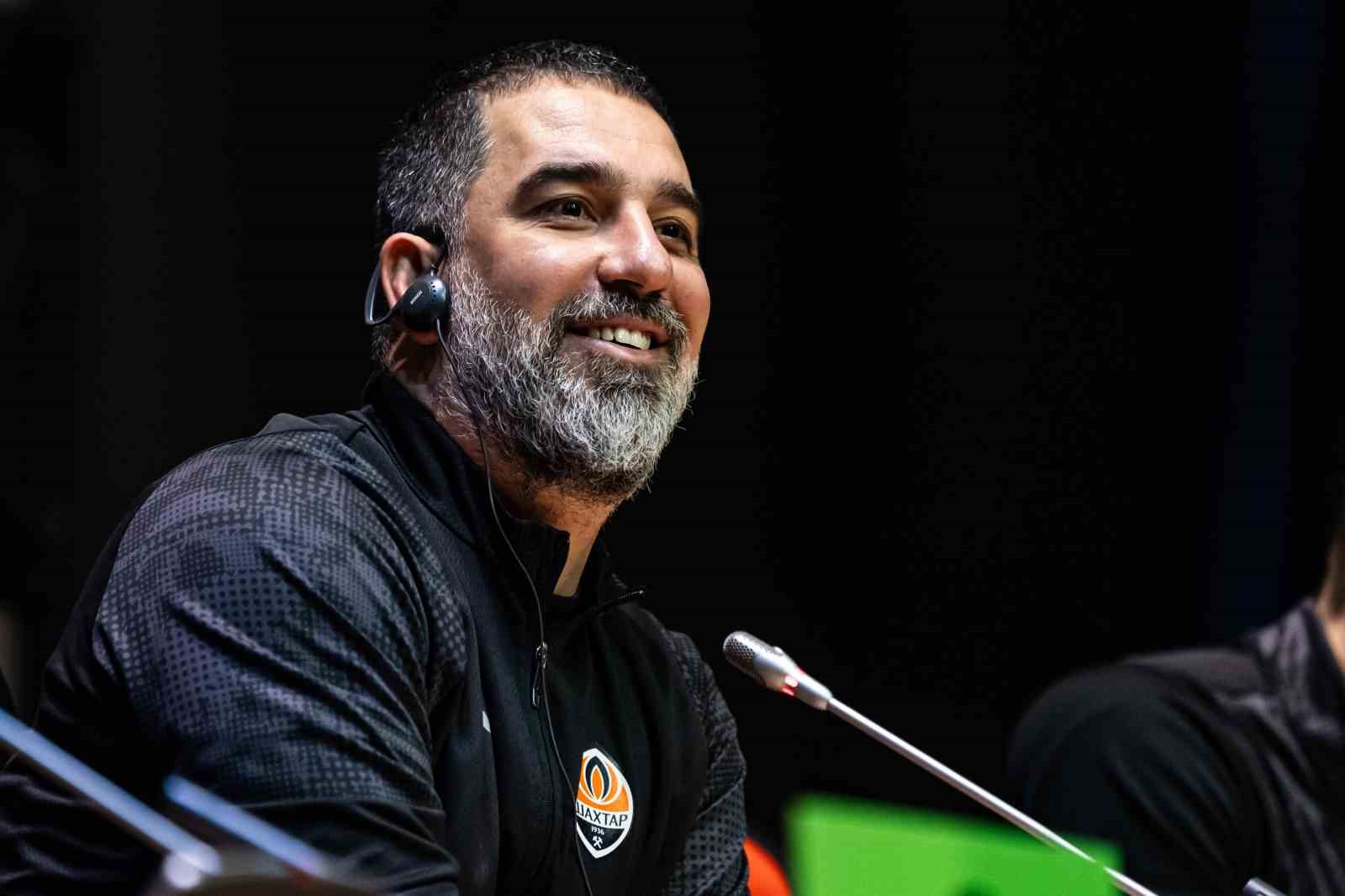 Arda Turan, Ukrayna’da yılın teknik direktörü seçildi 5 arda turan ukraynada yilin teknik direktoru secildi 1 ECCr1srY