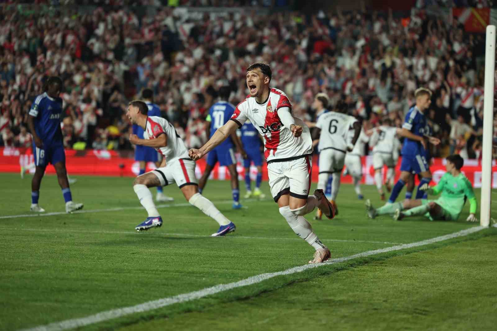 arda turanli shakhtar donetsk tur sansini zora soktu 2
