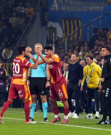 arda-unyay-ilk-derbisine-cikti-NnVMSsFg.jpg