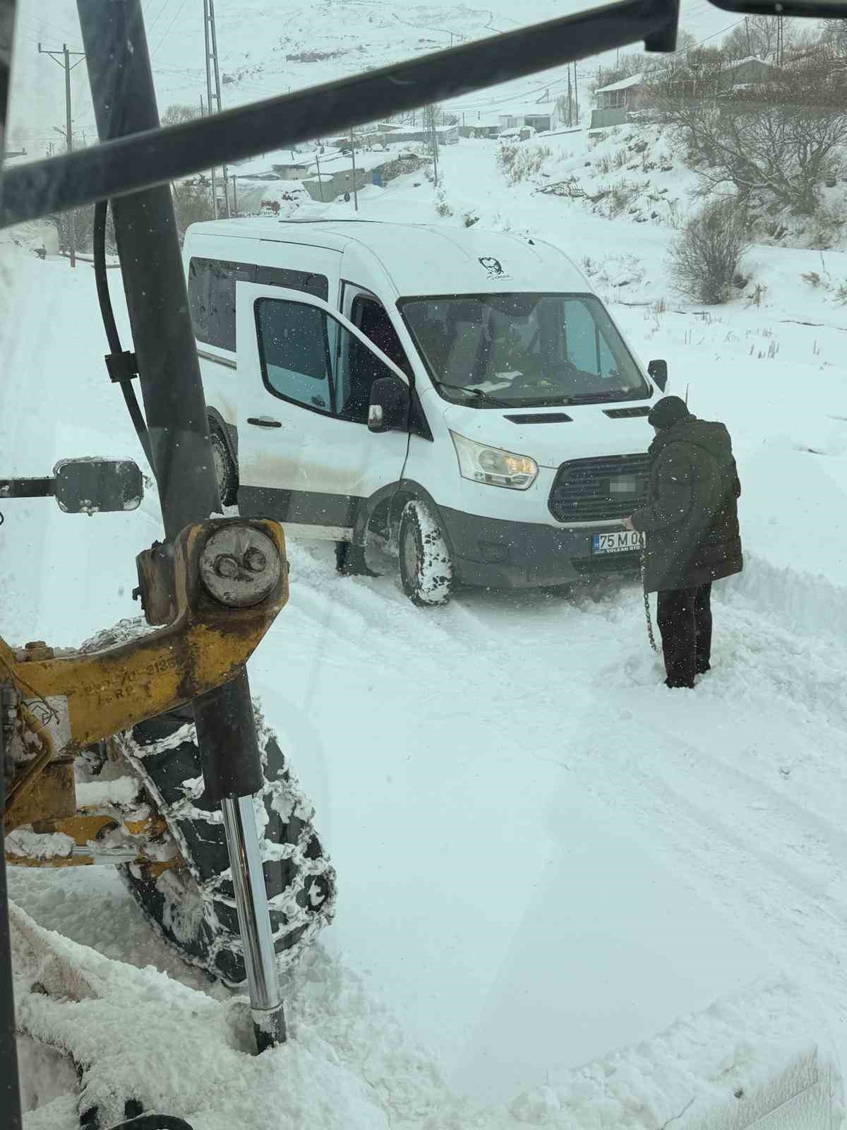 ardahanda 60 koy yolu ulasima kapandi 4 WaM54msT