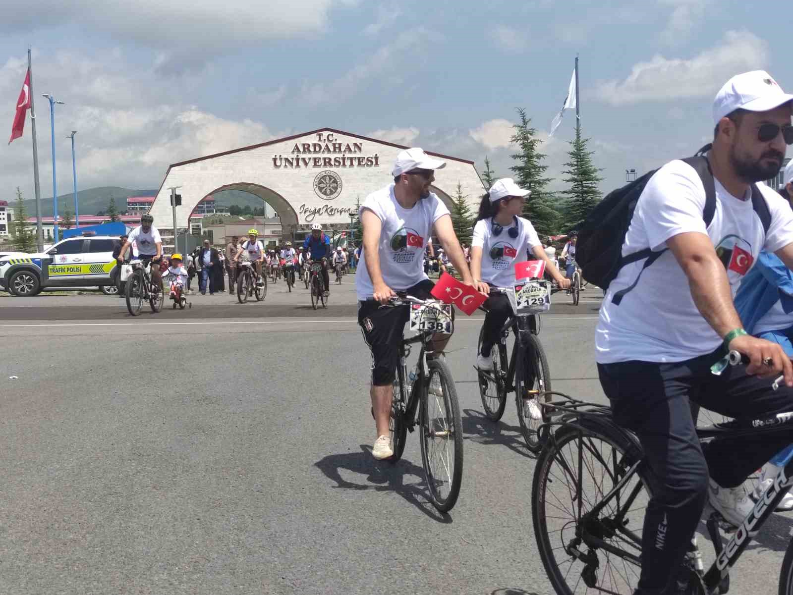 ardahanda bisiklet festivali basladi 1 nHIQ4EPR