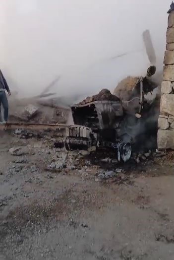 Ardahan’da korkutan yangın: 2 traktör ve ekipmanlar kül oldu 6 ardahanda korkutan yangin 2 traktor ve ekipmanlar kul oldu 2 MBO5k8tZ