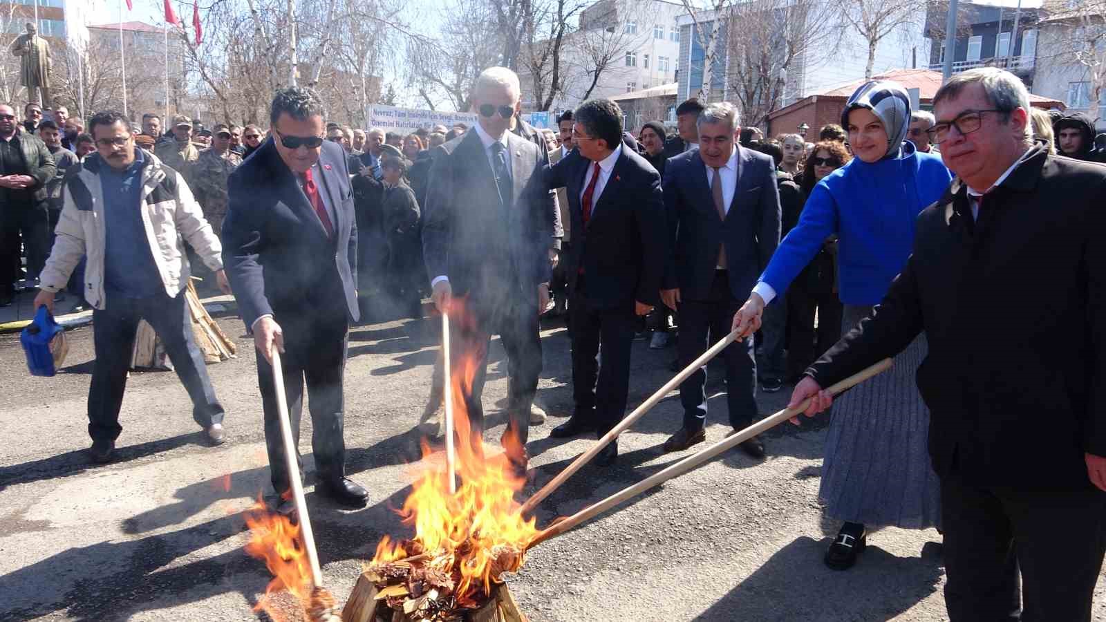 ardahanda nevruz coskuyla kutlandi 2 rpAztHAL