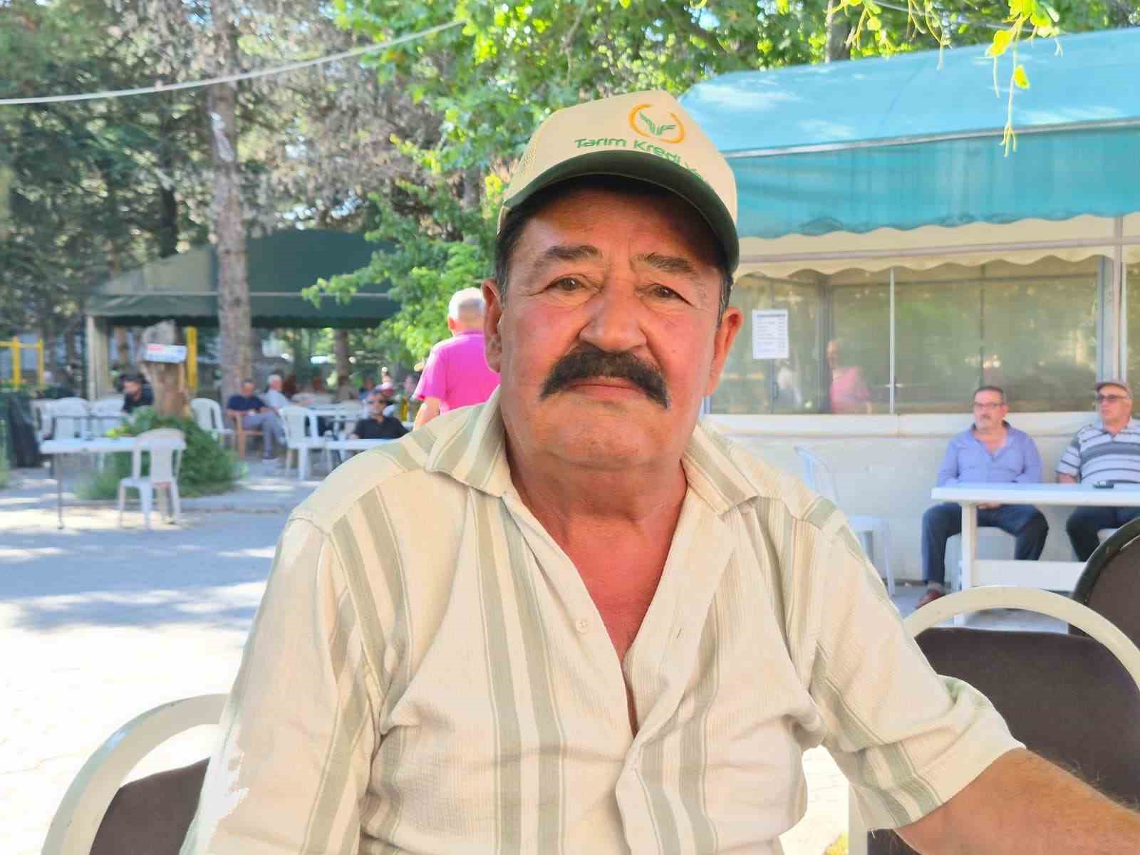 Arda’nın 5 kişiyi bıçakladığı olayın tanıklarından Hüseyin Parlak: "Ben çocukta kabahat bulmuyorum, gençlerin beyinleri yıkanıyor" 4 ardanin 5 kisiyi bicakladigi olayin taniklarindan huseyin parlak ben cocukta kabahat bulmuyorum genclerin beyinleri Pc9tY1An