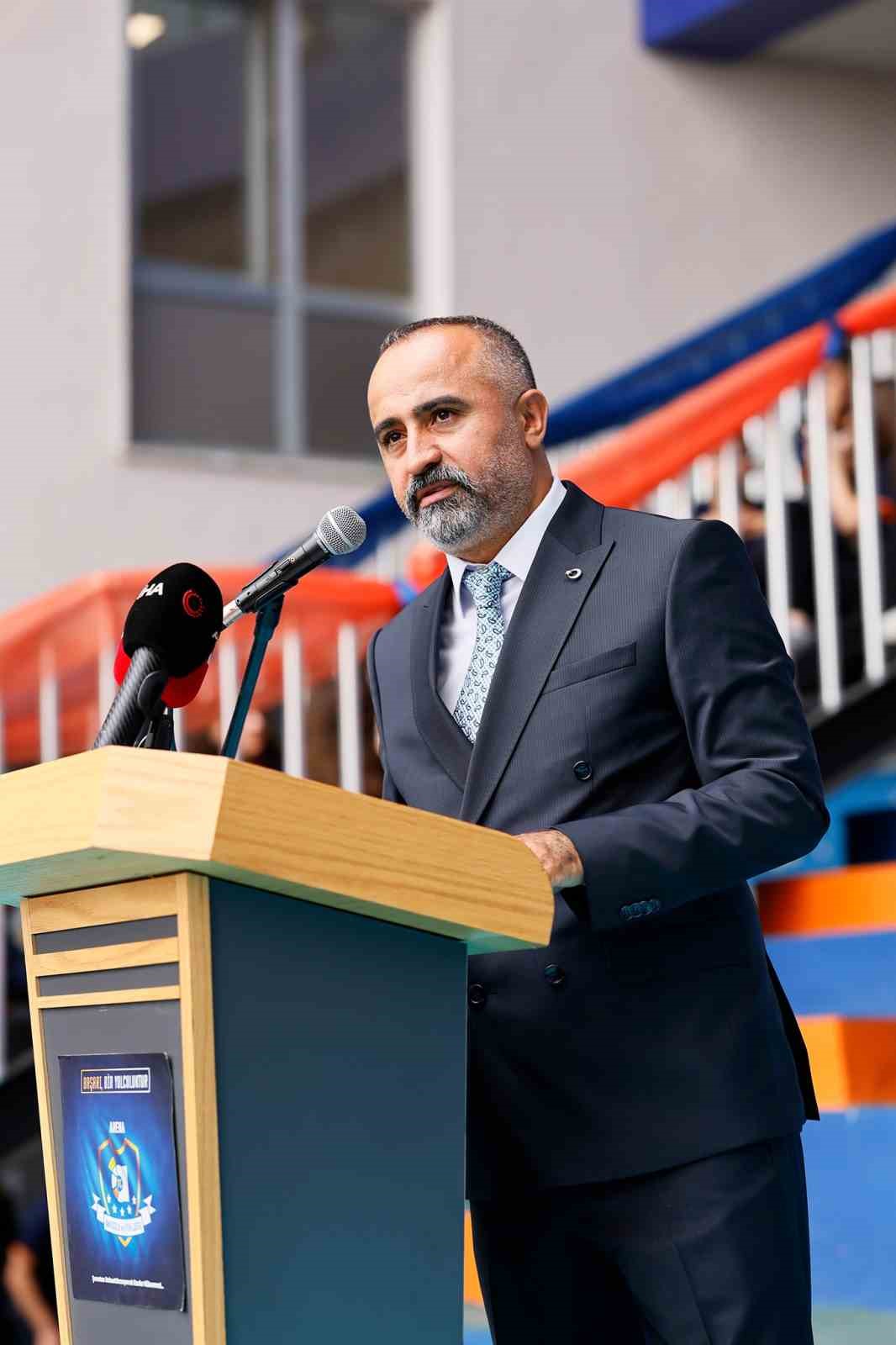 arena bursluluk sinavina yogun ilgi 6 hDSfaCTg
