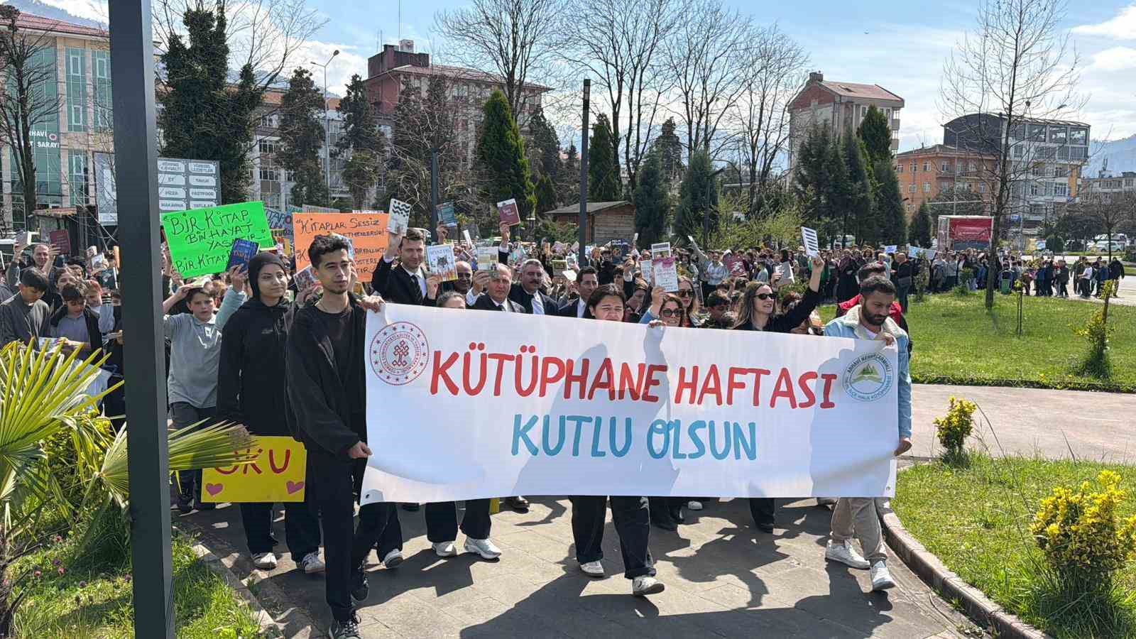 arhavide kitap yolu yuruyusu 4 jdi7HJQ4