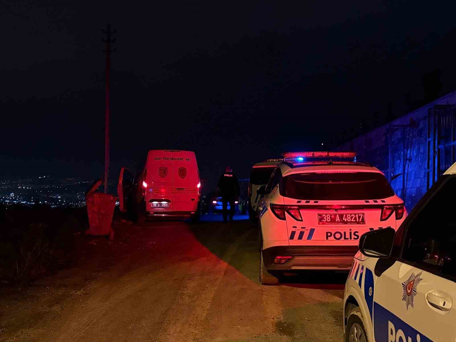 arkadasina mesaj attiktan sonra tepelik alanda tufekle intihar etti 5 R1VcqPv7