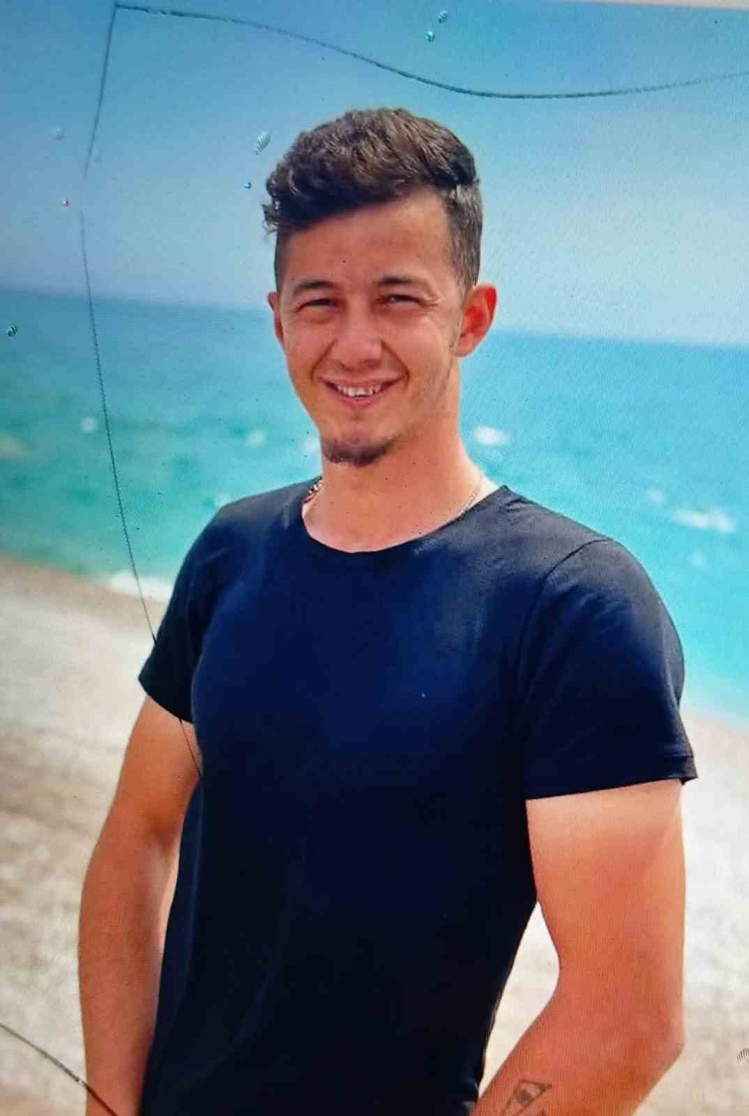 arkadasindan emanet aldigi motosikletle gecirdigi kazada hayatini kaybetti 6 ZN6pTjrm
