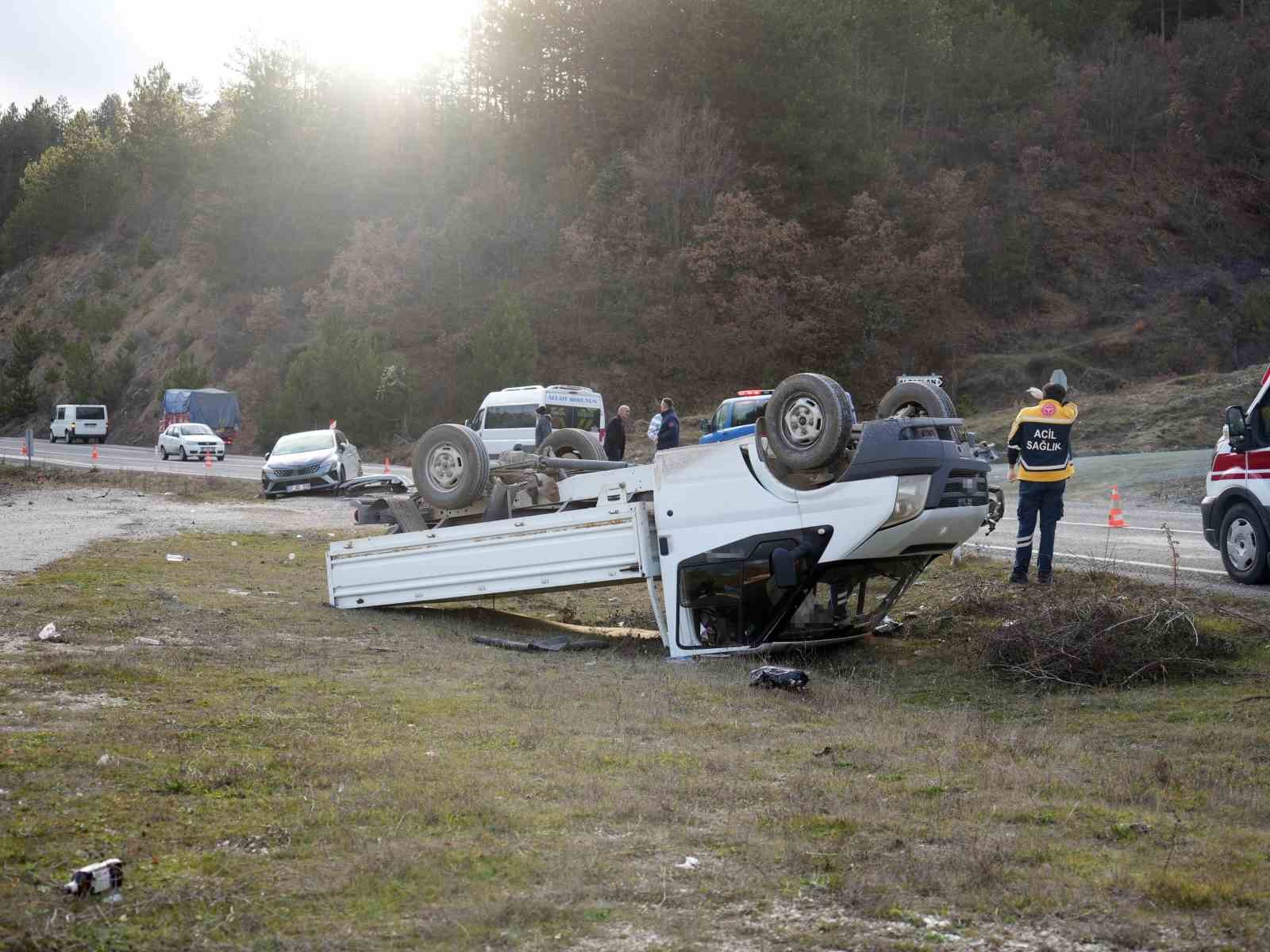 Arkadaşının öldüğü trafik kazasıyla ilgili yargılanan alkollü sürücüye 2 yıl 9 ay hapis cezası 8 arkadasinin oldugu trafik kazasiyla ilgili yargilanan alkollu surucuye 2 yil 9 ay hapis cezasi