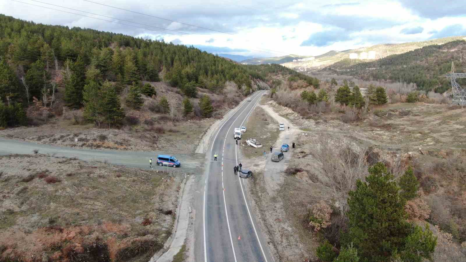 Arkadaşının öldüğü trafik kazasıyla ilgili yargılanan alkollü sürücüye 2 yıl 9 ay hapis cezası 7 arkadasinin oldugu trafik kazasiyla ilgili yargilanan alkollu surucuye 2 yil 9 ay hapis cezasi j3yjVTHH