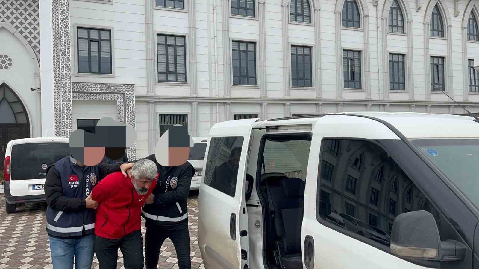 Arkadaşının ölümünden sorumlu tutulan sanık: "Onun ailesi yoktu, benim ailem var" 4 arkadasinin olumunden sorumlu tutulan sanik onun ailesi yoktu benim ailem var 0 uddj5eGd
