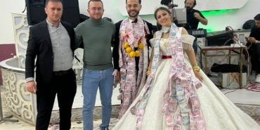 arkadaslarindan-damada-besi-bir-yerde-ayva-ItQwKkxc.jpg