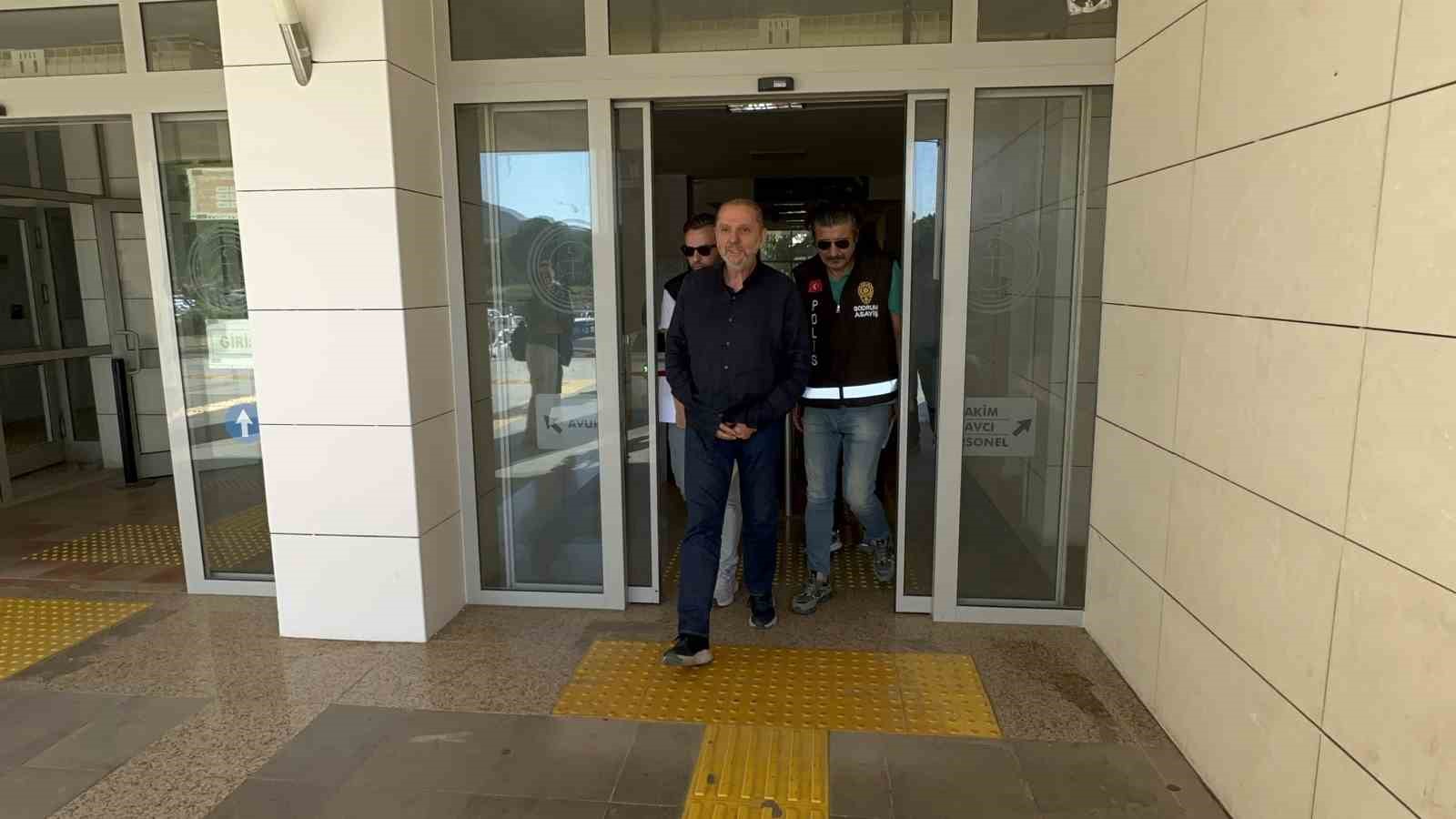 arkana cumhurbaskanina hakaret sucundan 18 ay hapis cezasi 3 pVOcQ1VQ