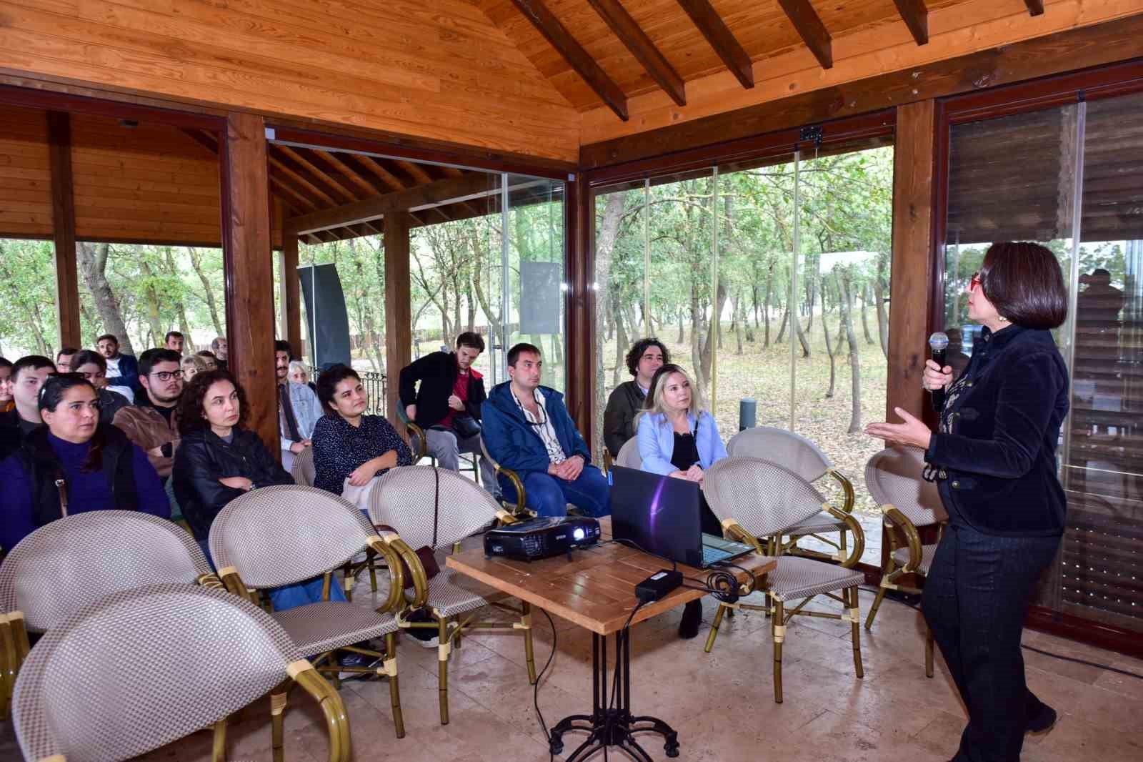 arkeoloji meraklilari bursada bulustu 4 ZOtv6dqk