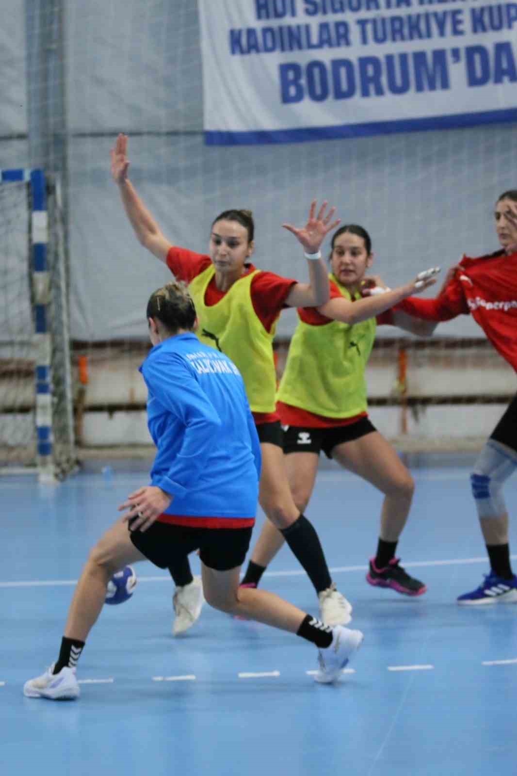 armada praxis yalikavakspor ikinci yari hazirliklarina basladi 5 O6yEGtXC